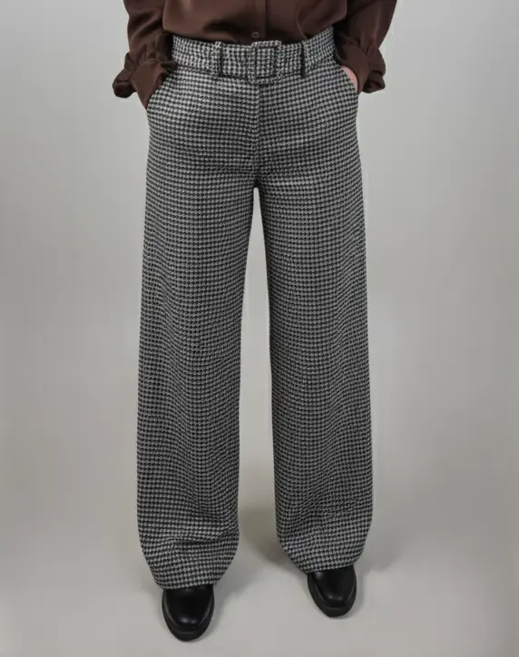 Gemini_Generated_Image_mokjolmokjolmokj 2.webp