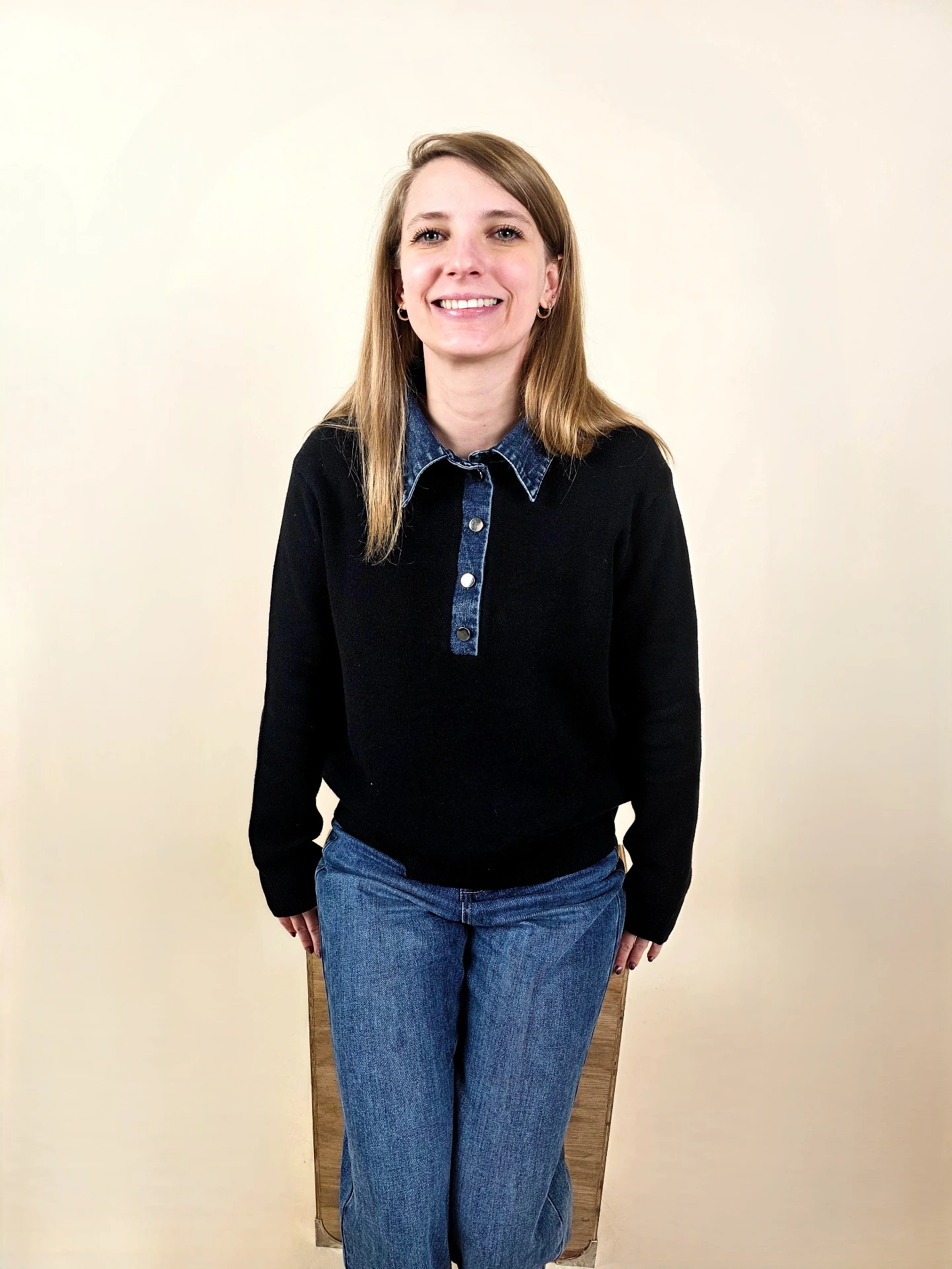 Pull noir à col polo en jeans