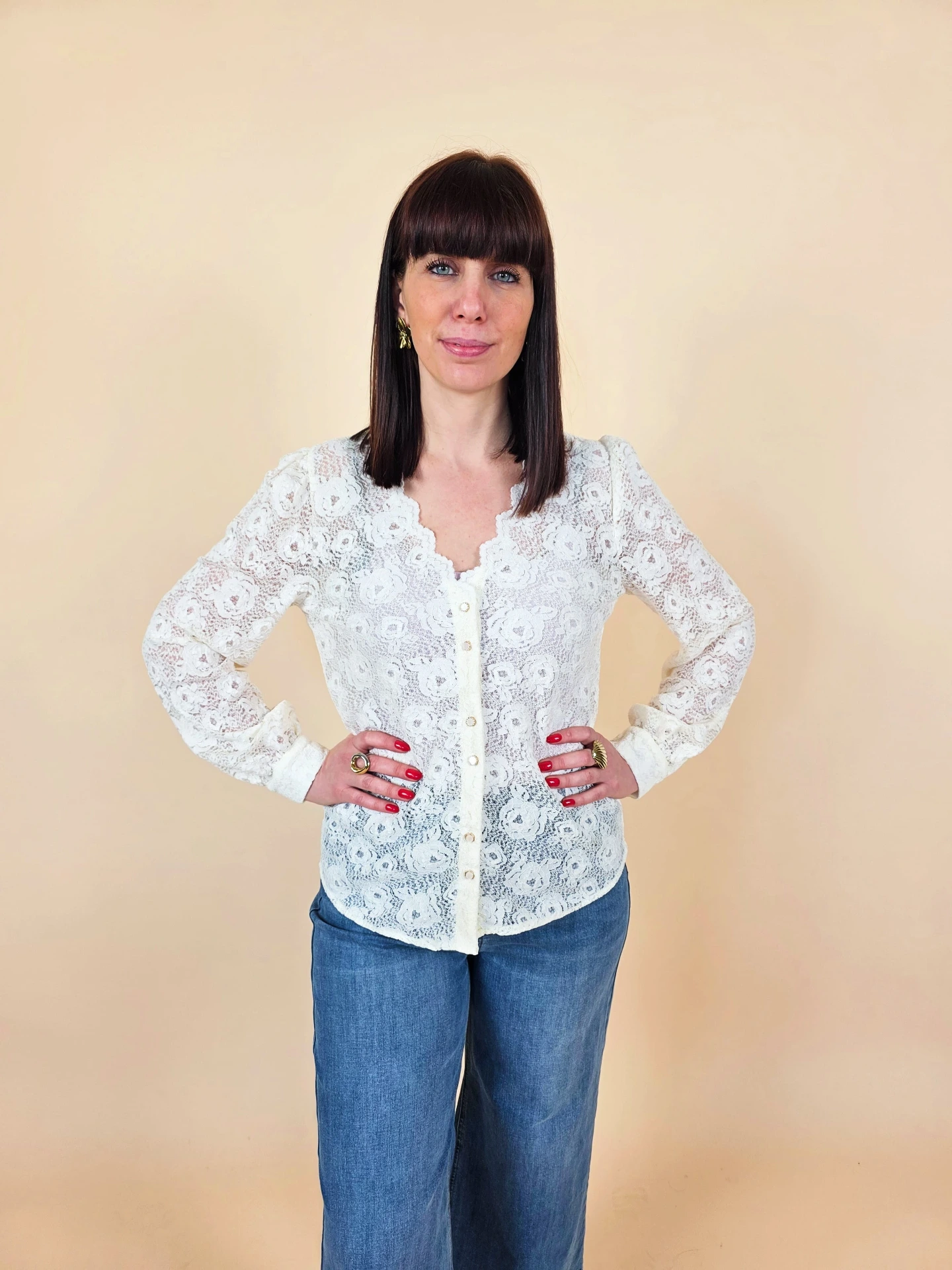 Blouse vintage en dentelle florale