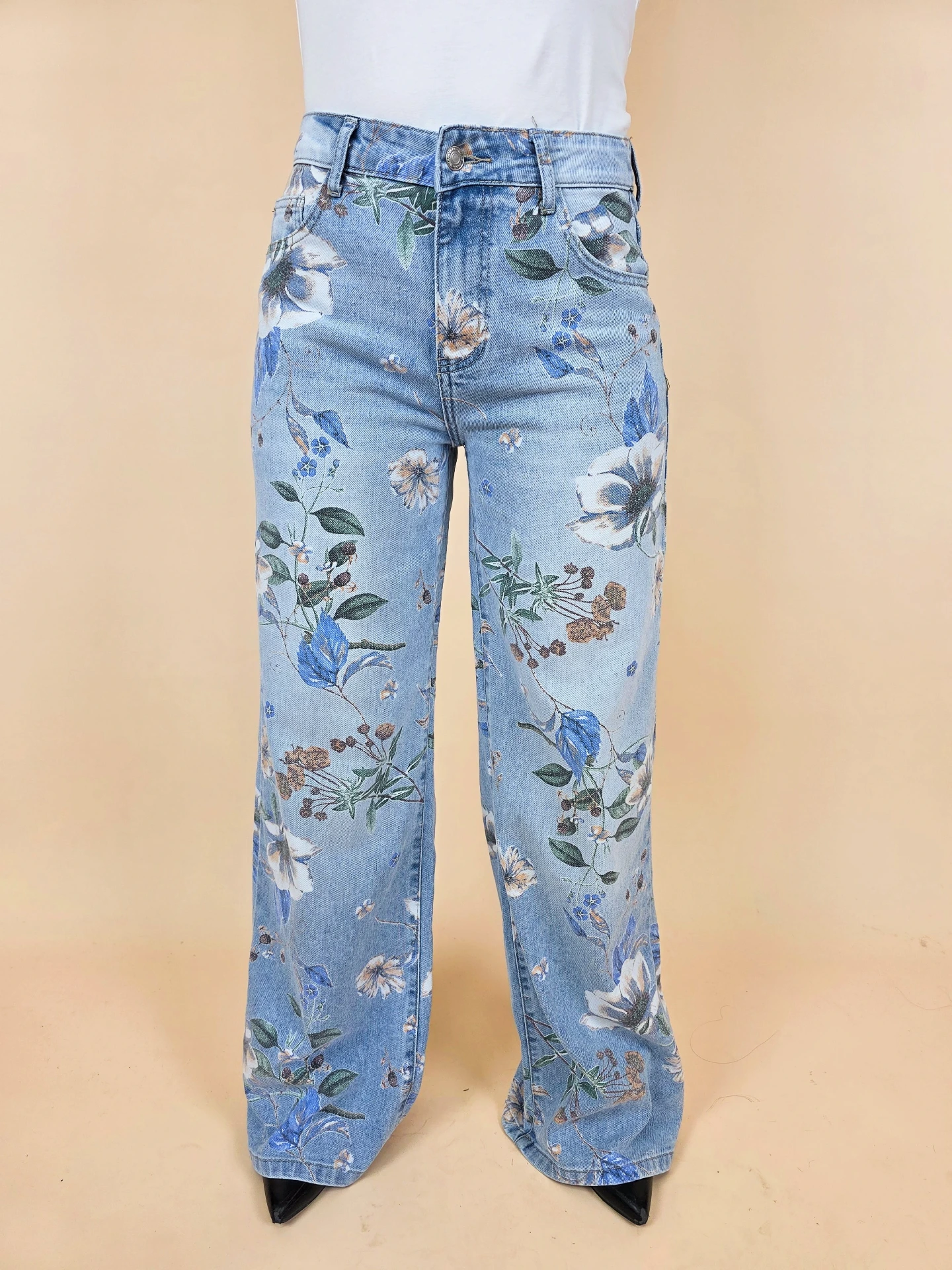 Jeans à imprimé floral champêtre