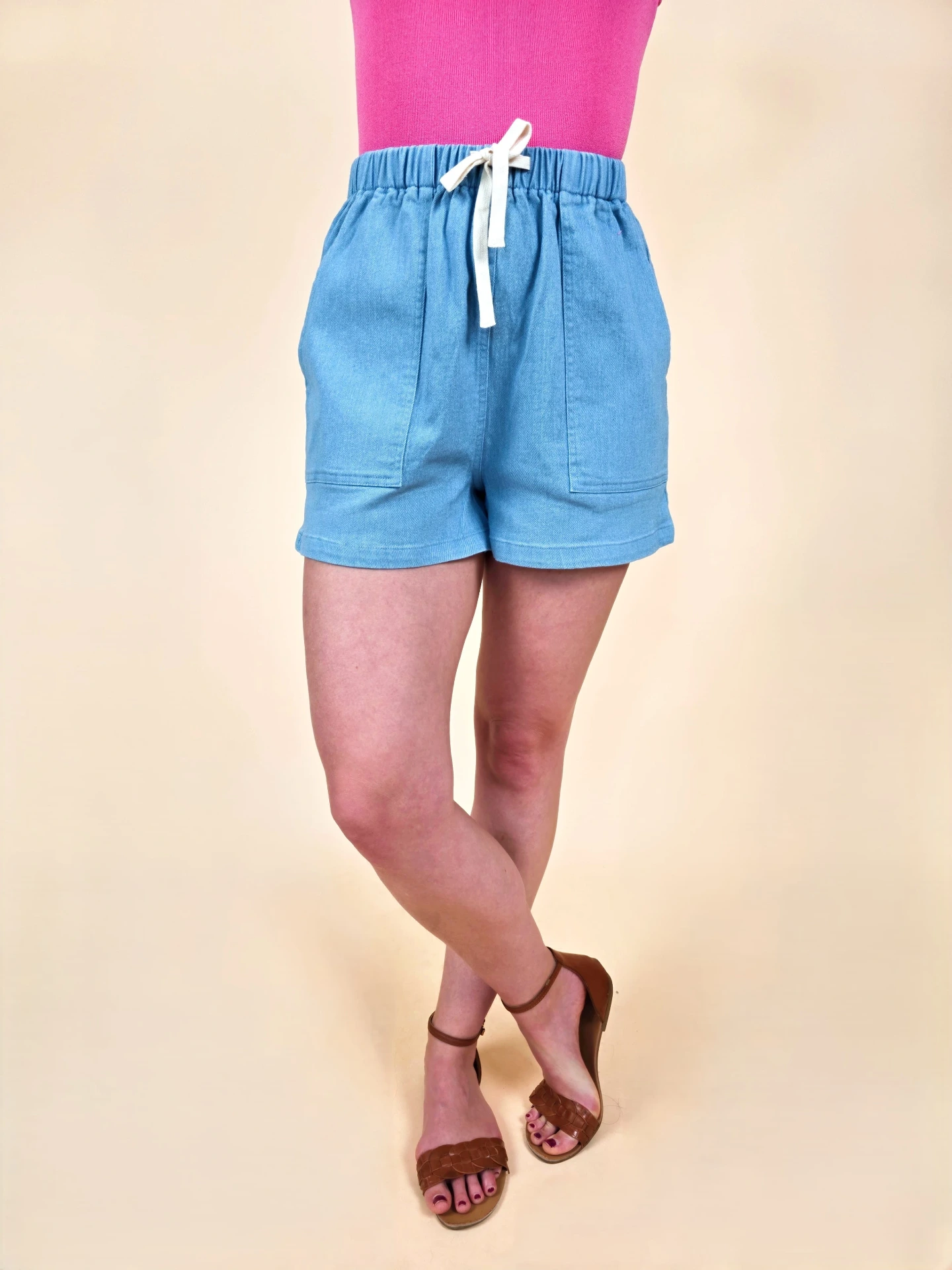 Short fluide bleu clair