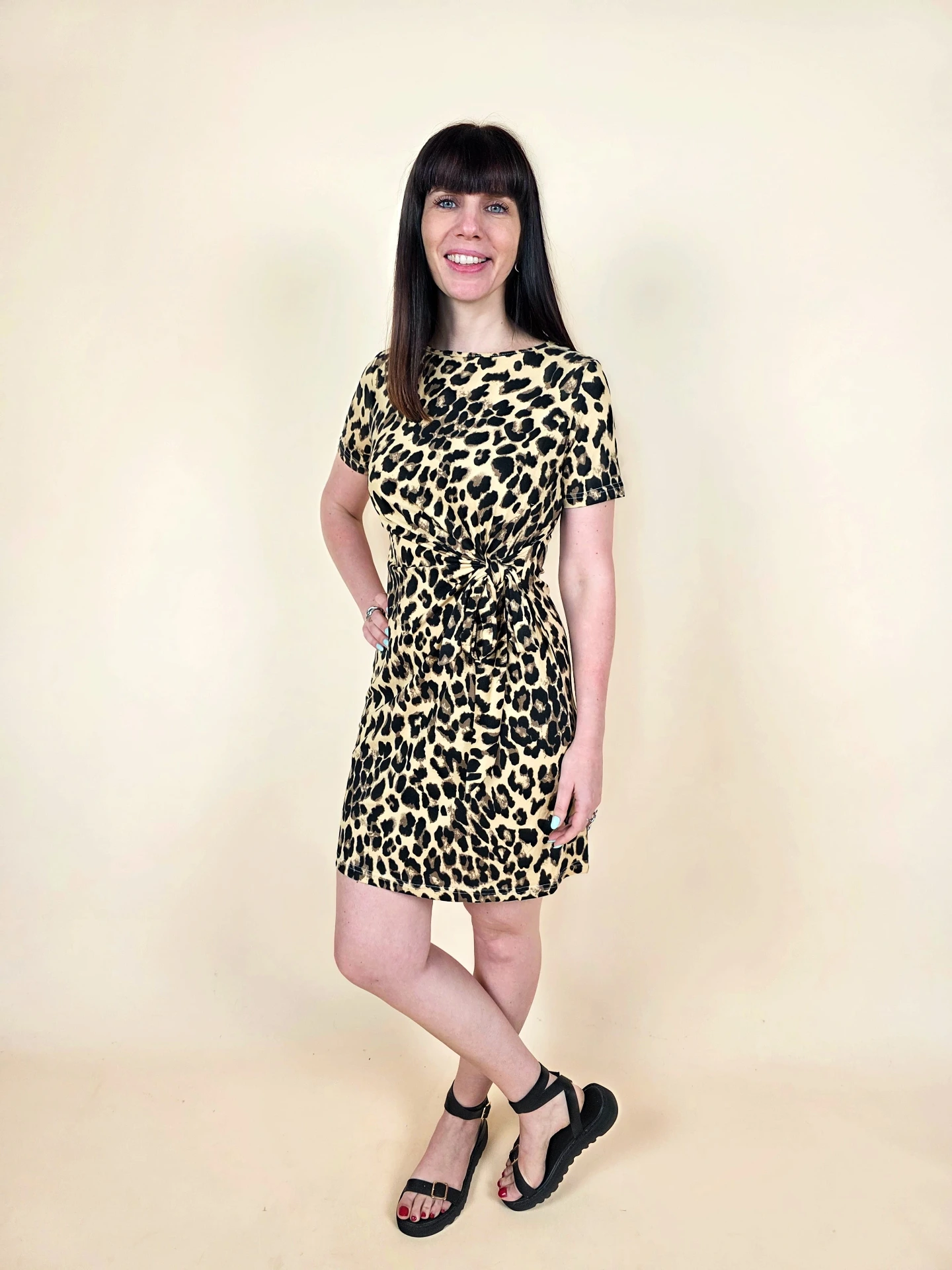 Robe courte à imprimé léopard