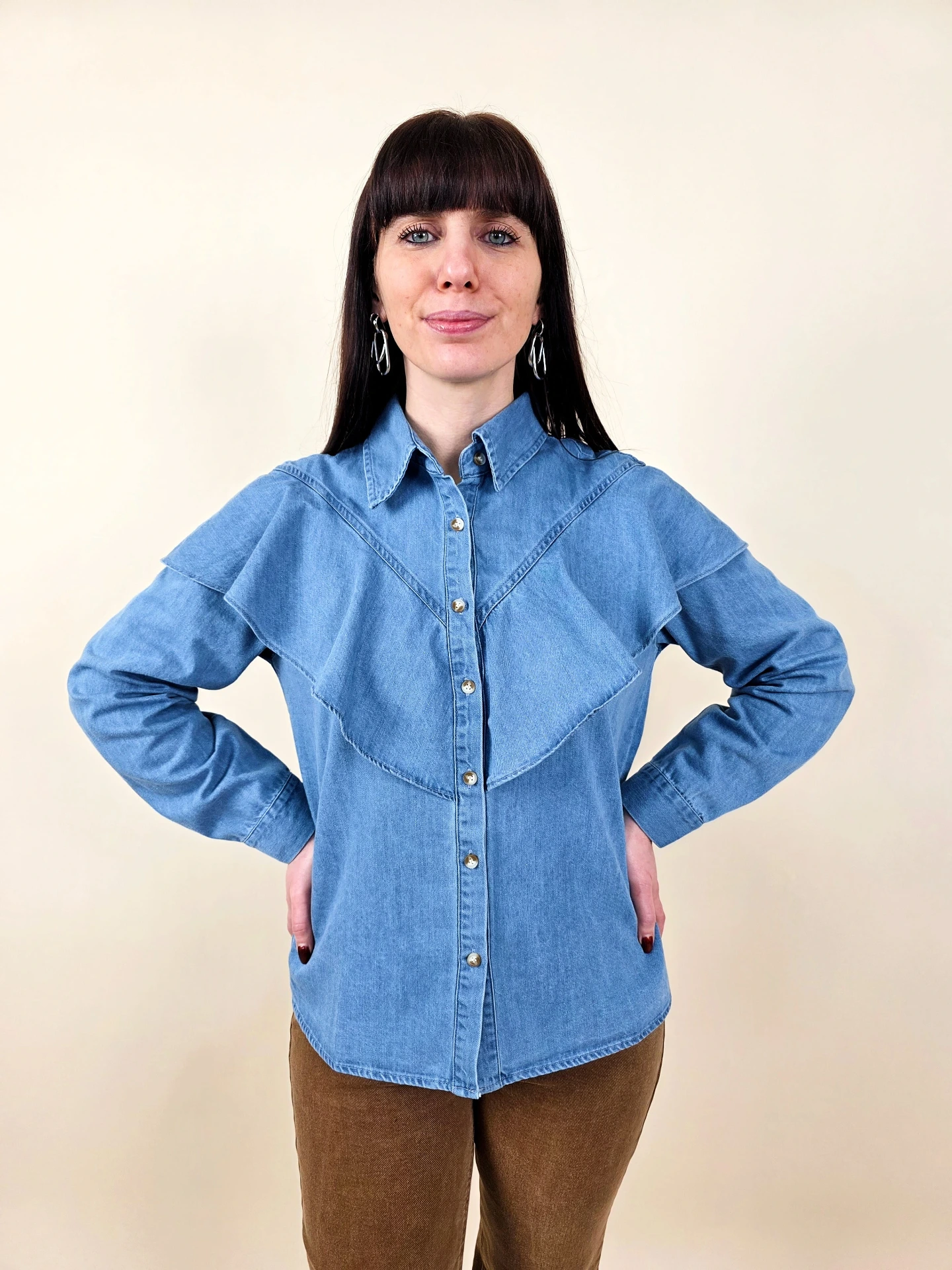Chemise en jeans bleu avec volant L (Anti-Gaspi)